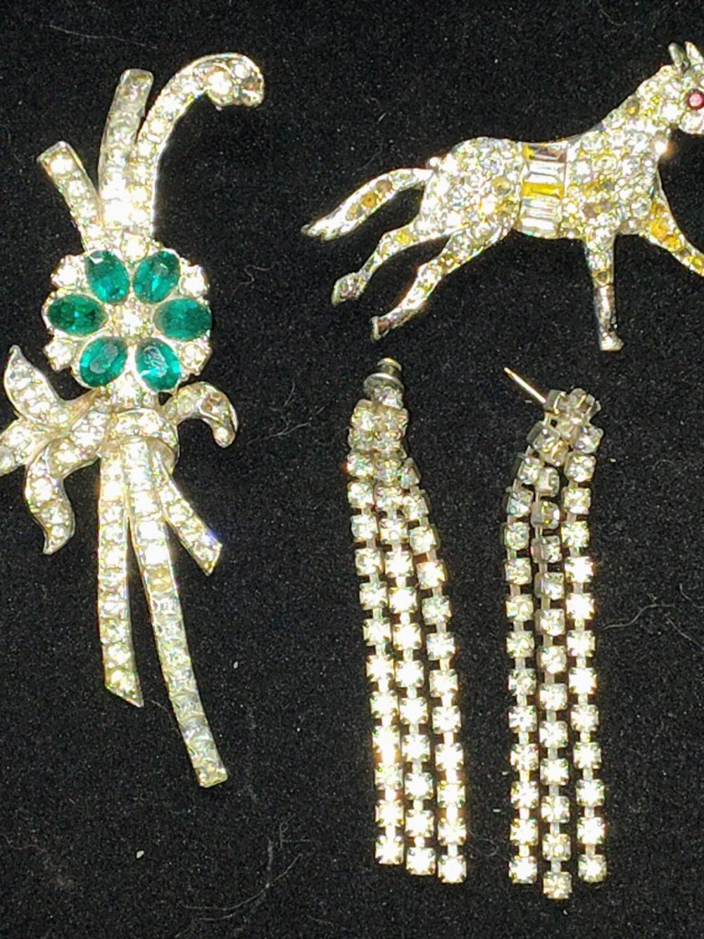 Vintage Jewelry Bundle – Pell Horse Brooch + Emerald Ribbon Flower – Missing Sto